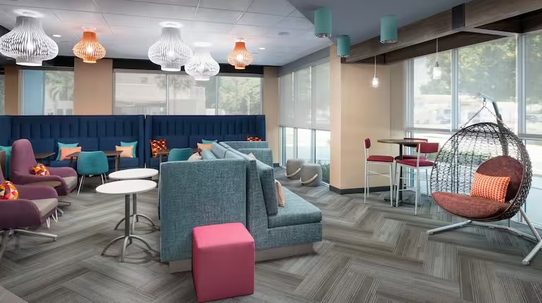 Tru By Hilton Miami West Brickell